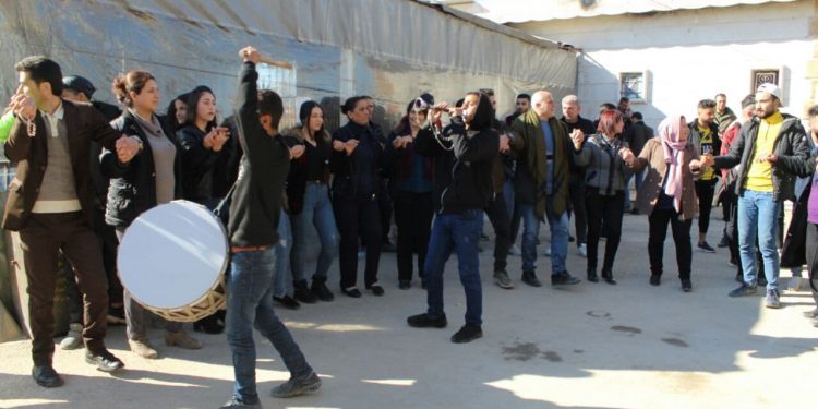 Jinên Ciwan li Helebê bi wesîleya 8’ê Adarê Aktîvîteya Futbolê pêk anîn