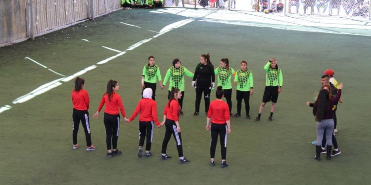 Jinên Ciwan li Helebê bi wesîleya 8’ê Adarê Aktîvîteya Futbolê pêk anîn