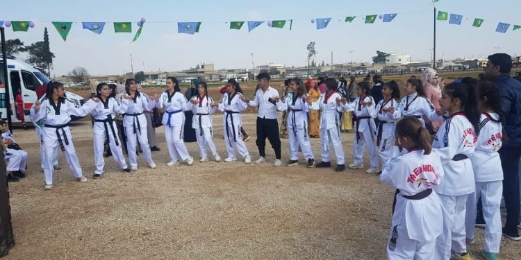 Qamîşlo warê jina ye