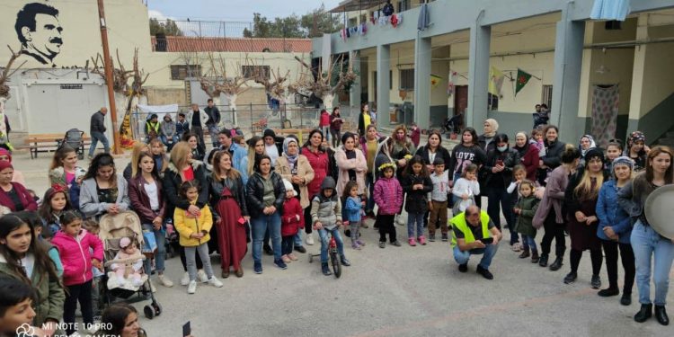 Li Lavrîonê de jinên ciwan 8’ê Adarê pîroz kir