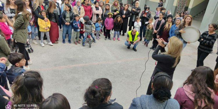 Li Lavrîonê de jinên ciwan 8’ê Adarê pîroz kir