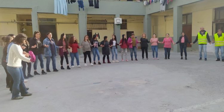 Li Lavrîonê de jinên ciwan 8’ê Adarê pîroz kir