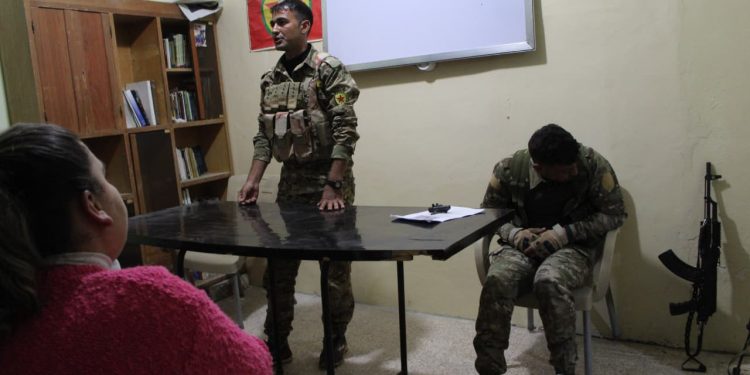 Li Helebê Ciwanan perwerdeya leşkerî da destpêkirin