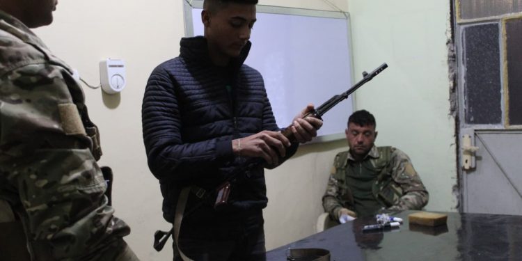 Li Helebê Ciwanan perwerdeya leşkerî da destpêkirin