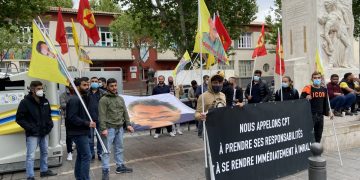 Ciwanên Kurd li Ewropayê li dijî dagirkeriya Tirk dev ji qadan bernadin