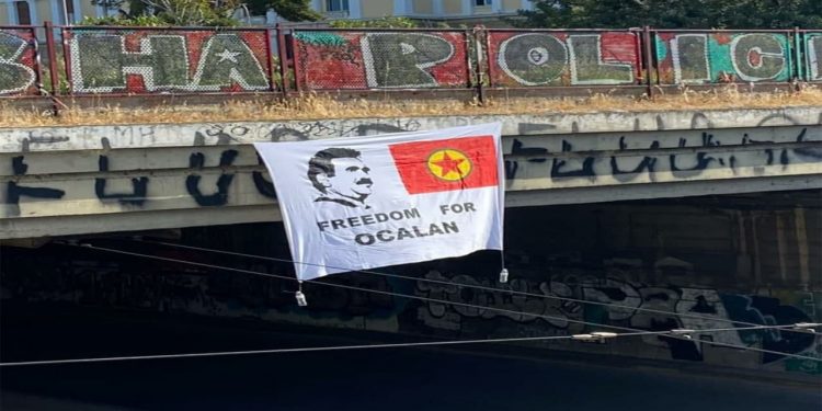 Li Yewnanîstanê ciwan li dijî tecrîdê tevgerê de ne