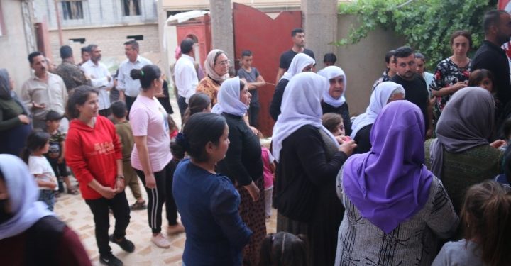 QSD’ê Ciwanekî Êzidî li Qampa Holê ji destê DAİŞ’ê rizgar kir