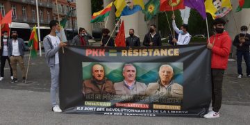 Li bajarê Toûloûse yê Fransayê ciwanan berxwedana gerîla silav kir