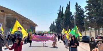 Gelê Şehbayê 1’ê Gulanê bi meşeke mezin ve pîroz kir