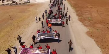 Meşa Dirêj ya TCŞ û YJC’ê di roja duyemin de berdewam dike