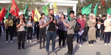 Ciwana li Dêrîkê helwesta xwe ya li dijî dagirkeriyê car din diyar kir: Emê teqes bi ser bikevin!