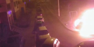 HBDH’ê wesayîta polîsê faşîst şewitand