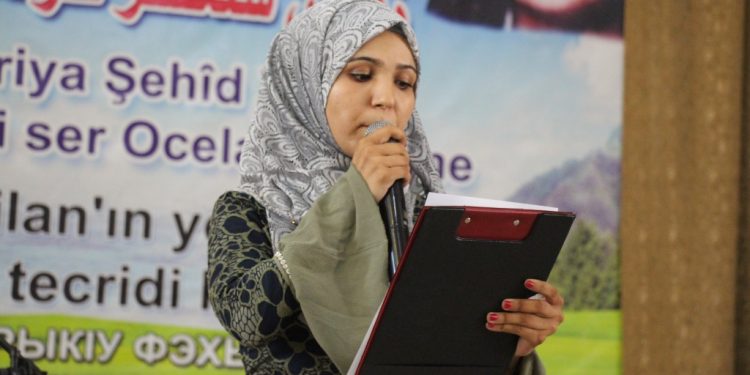 Jinên ciwan li Minbicê bi boneya salvegera şehadeta Zîlan mîhrîcanek lidarxist