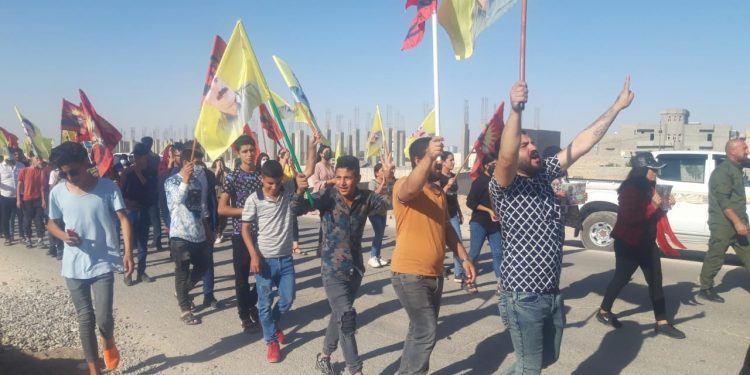 Ciwanên Êzidî li dijî Artêşa Tirk ya li Başûr dest bi meşê kirin