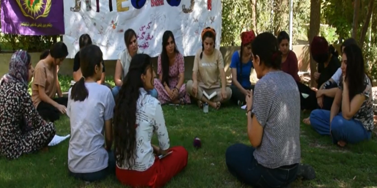 Jinên Ciwan ên Tekoşer wargeha Jînolojiyê vekirin