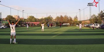 Tûrnûvaya Ciwana ya li Amedê di roja sêyemîn li pey xwe hîşt