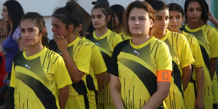 Tûrnovaya Jinên Ciwan ya  “Ji tundiya li ser jinê re na”