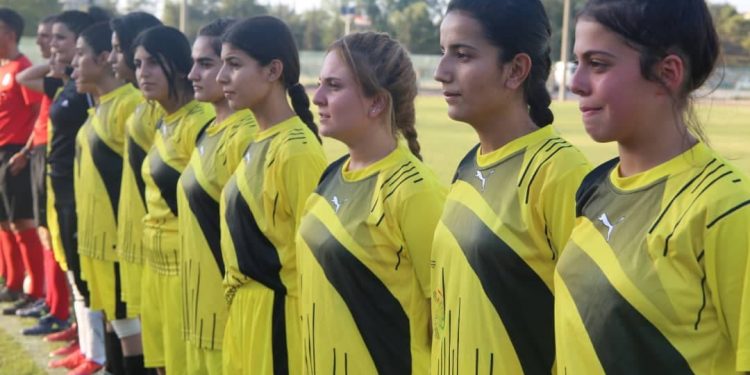 Tûrnovaya Jinên Ciwan ya  “Ji tundiya li ser jinê re na”