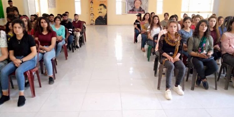 Li Kobanê Munazaraya Jinên Ciwan