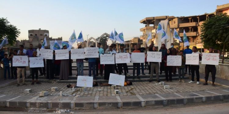 Ciwanên Reqayê li dijî êrişên dewleta Tirk daketin qadan