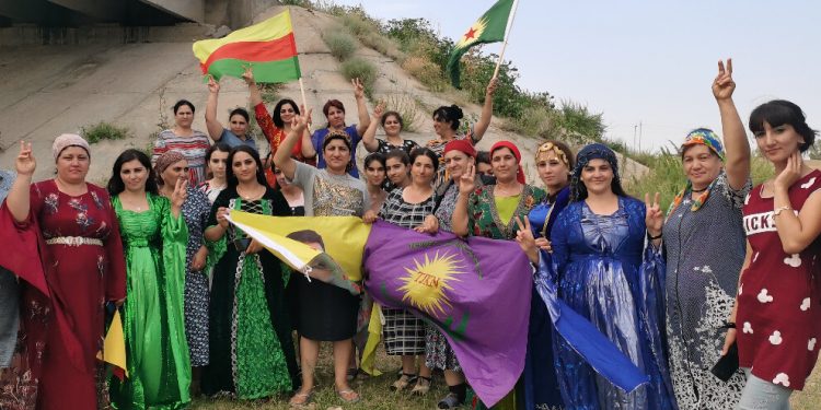 Li Rusyayê jinên ciwan ji bo 15’ê Tebaxê daketin qadan