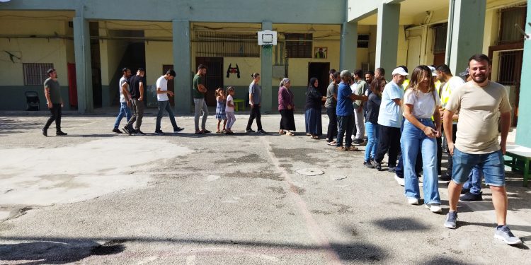 Greva birçîbûnê ya li Yewnanistanê di roja 212’an de bi koma 43’ya dewam dike