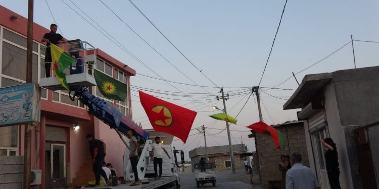 Li Mexmûrê amedekariyên pîrozbahiyê 15 Tebaxê