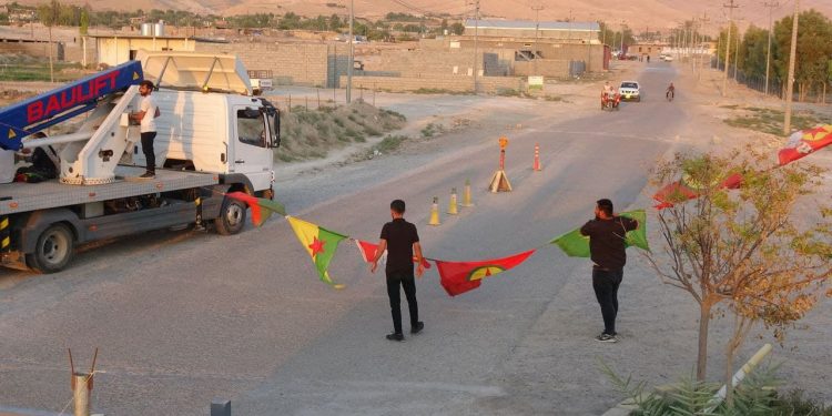 Li Mexmûrê amedekariyên pîrozbahiyê 15 Tebaxê