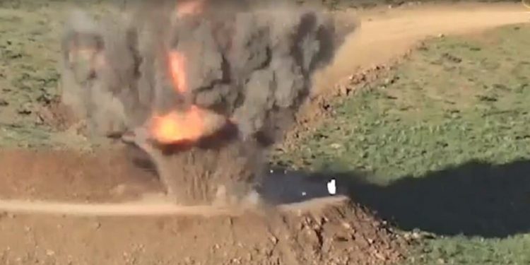 LEZGÎN – Gerîla li wesayîta leşkerên Tirk a dagirker xist; Gelek dagirker hatin kuştin