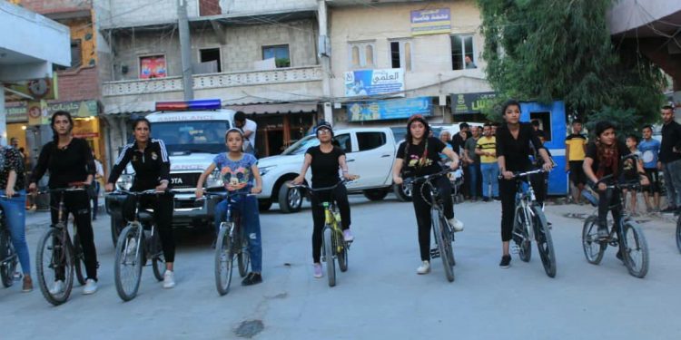 Li Helebê pêşbirka Jinên Ciwan ya bisîkletan