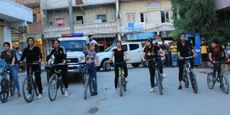 Li Helebê pêşbirka Jinên Ciwan ya bisîkletan