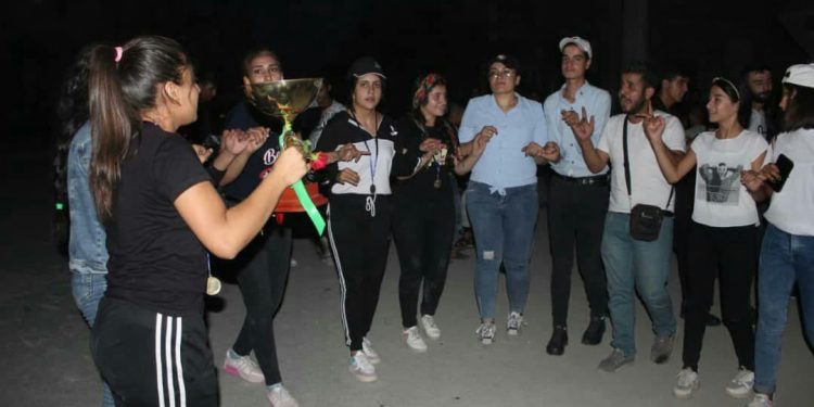 Li Helebê pêşbirka Jinên Ciwan ya bisîkletan