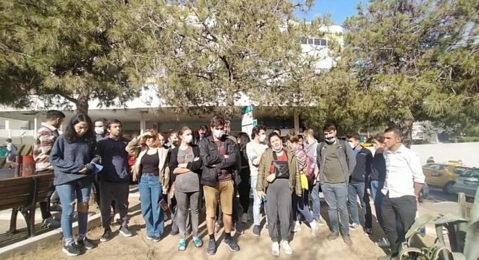 41 Xwendekarên ji aliyê polîsên faşîst ve hatibûn revandin hatin berdan