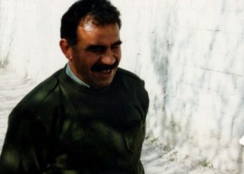 “Destana azadî û afirînê, ji nû ve zayînê weke merc hûnê deynin pêşiya xwe”