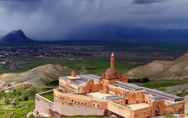 Li Bazîdê navê taxên nû: Zîlan, Denîz Poyraz, Dedeogullari…