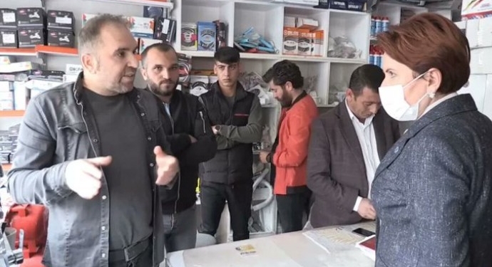 Hunê dîsa fêrbin – Ev der Kurdistane!