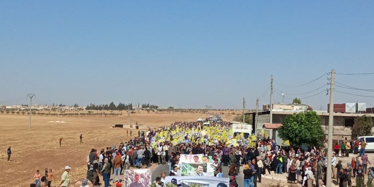 Li seranserê Rojava û Bakûr û Rojhilatê Suriyê çalakiyên li dijî Komployê