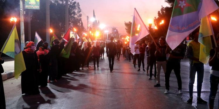 Ciwanên Tebqayê li dijî gefên dewleta Tirk helwest raber kirin: Em amade ne!