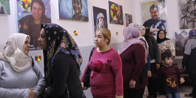 Pêşengeha jinên ciwan ya Şehîd Bêrîtan a li Helebê