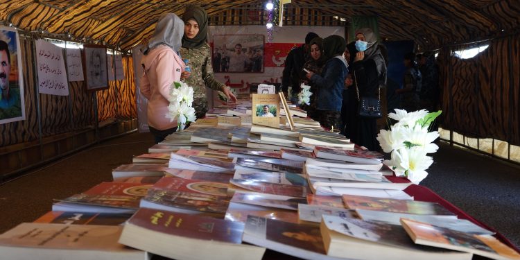 Pêşengeha Pirtûkên Rêber Apo ya Jinên Ciwan a li Tebqayê