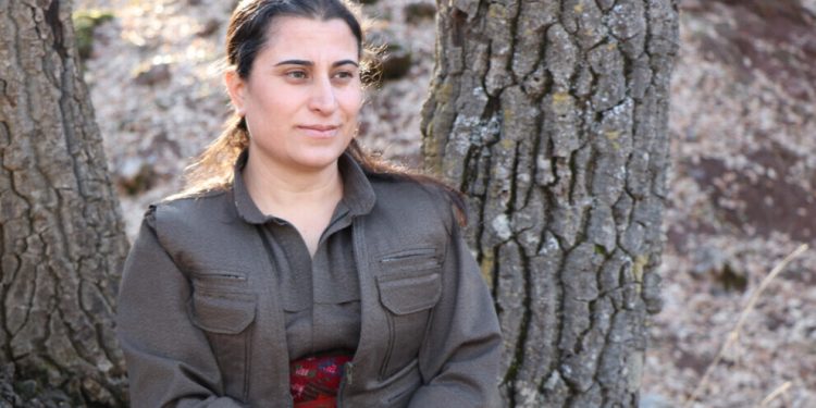 Zerîn Rûken: Dema parastina civaka azad û jin a azad e