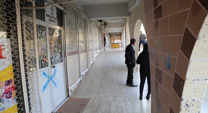 Li Rihayê êrişa nijadperest ya li ser avahiya HDP’ê