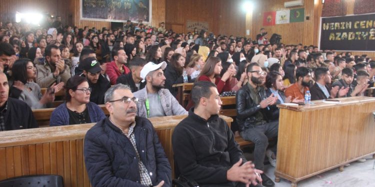 1. Konferansa Tevgera Xwendekarên Demokratîk ya li ser asta Cizîrê bi coşeke mezin destpê kir