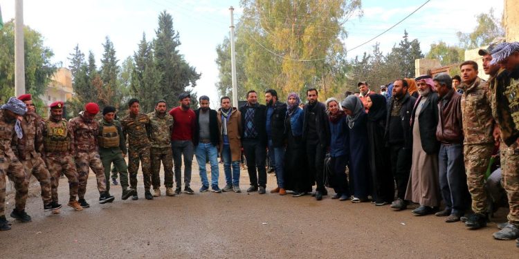 Li gundewarên Tebqayê de Navenda Ciwanên Şoreşger
