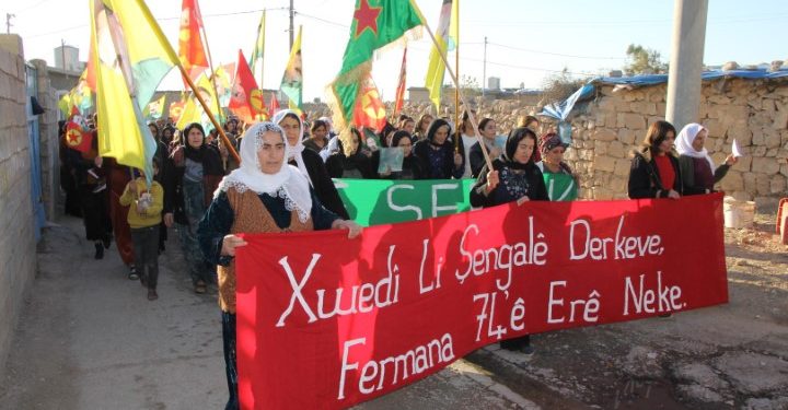 Ciwanên Ereb ber bi refên PKK’ê diherikin – “Dem Dema Azadiyê ye”