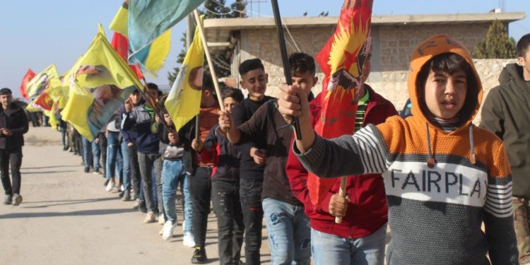 Ciwanên Efrînê Meşiyan – “Ji bo Azadiya Rêber Apo werin cenga azadiyê”