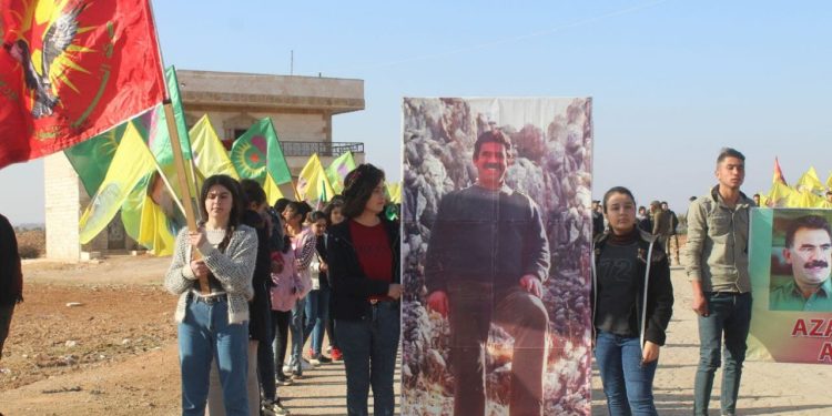 Ciwanên Efrînê Meşiyan – “Ji bo Azadiya Rêber Apo werin cenga azadiyê”