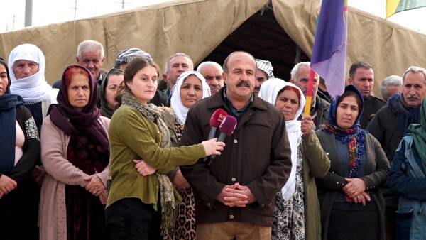 Konvedana li dijî dorpêçê a li Mexmûrê