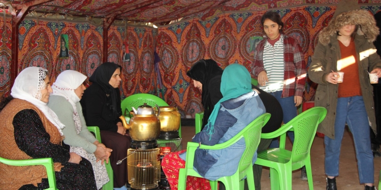 Çalakiya konvedanê ya wargeha Mexmûrê berdewam dike