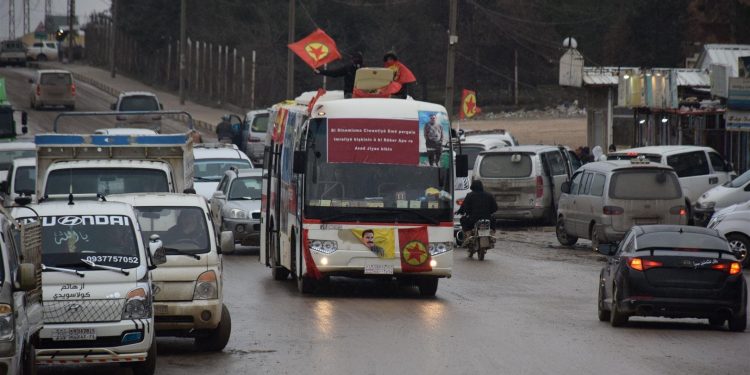 Pirtûkxaneya gerok di roja çaremîn de gihîştiye Girkê Legê